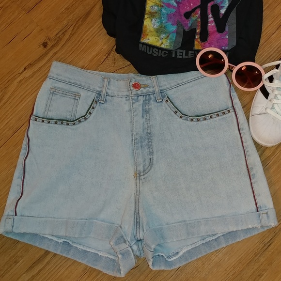 High Rise Elastic Waist Denim Shorts in Vintage Wash
